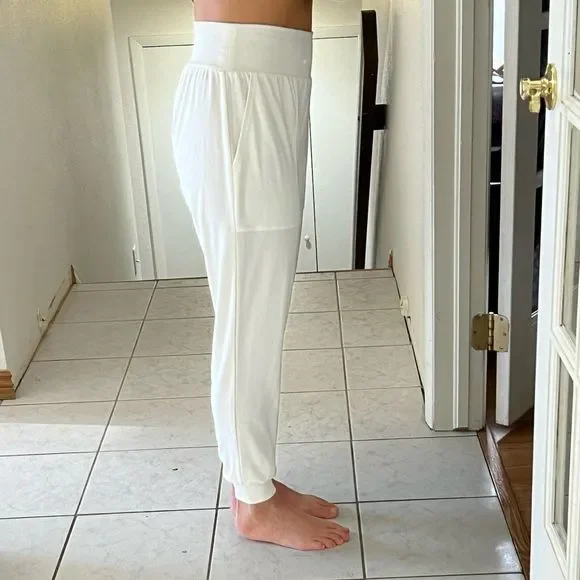 Cinq a Sept 5a7 Jogger Dress Pants XS High Waist Sheer Lined Off White $265